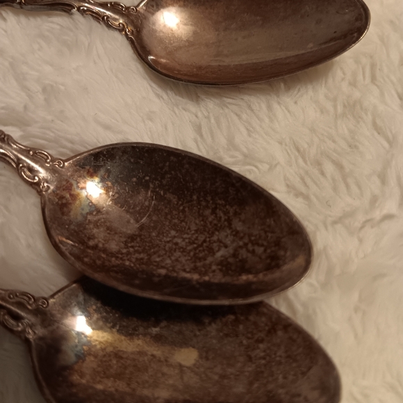 Elegant  Silver, 6 Triple Plated Spoon Set  Louis De France  Birks Regency Plate - Picture 2 of 7